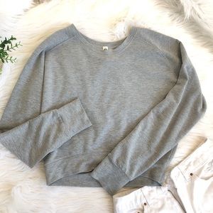 Crop Sweatshirt Heather Gray NWOT Small Longsleeve